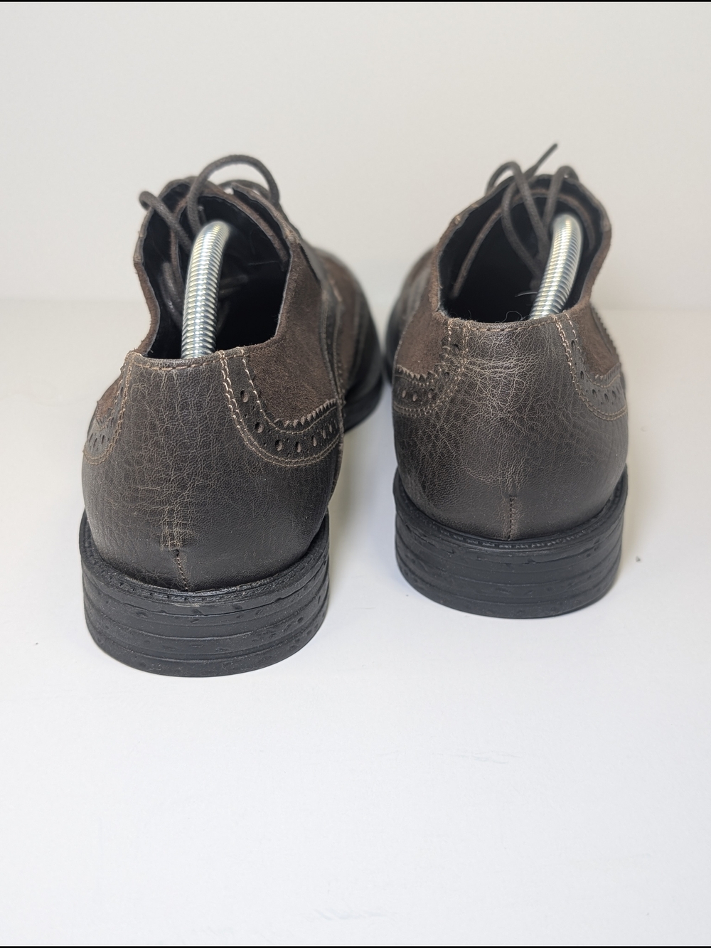 Robert Wayne Kaden Men's Wingtip Oxfords Size 9 — image 5 of 8
